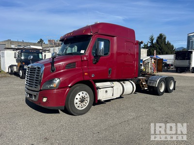 2016 Freightliner Cascadia 6x4 T/A Sleeper Truck Tractor