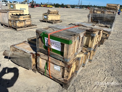 Quantity of (12) 2025 Machpro Bucket1 8 in Digging Mini Excavator Bucket (Unused)