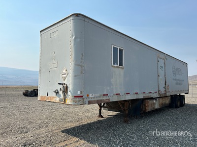 1983 Fruehauf T/A Shop Van Trailer