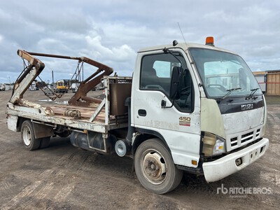 2006 Isuzu NQR 4x2 Camión Portacontenedores de Cadenas