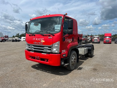 2020 Isuzu FTR 4x2 الكابينة والهيكل