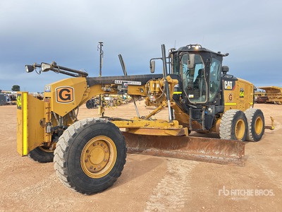 2014 Cat 160M3 AWD ممهدات الأرض الآلية