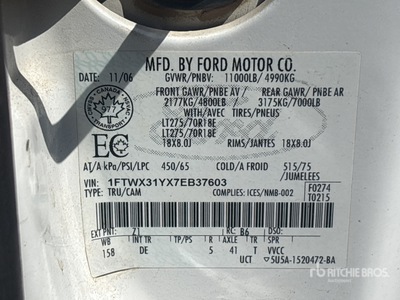 2007 Ford F-350 4x4 Extended Cab Service Truck
