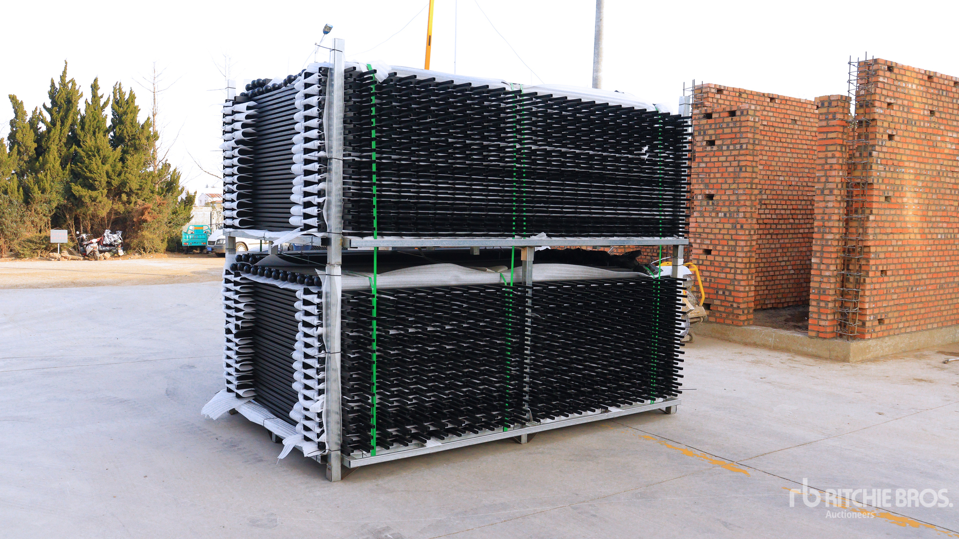 Quantity of (30) 2026 Suihe NF-X-30-4 Powder Coated Fencing (Unused)