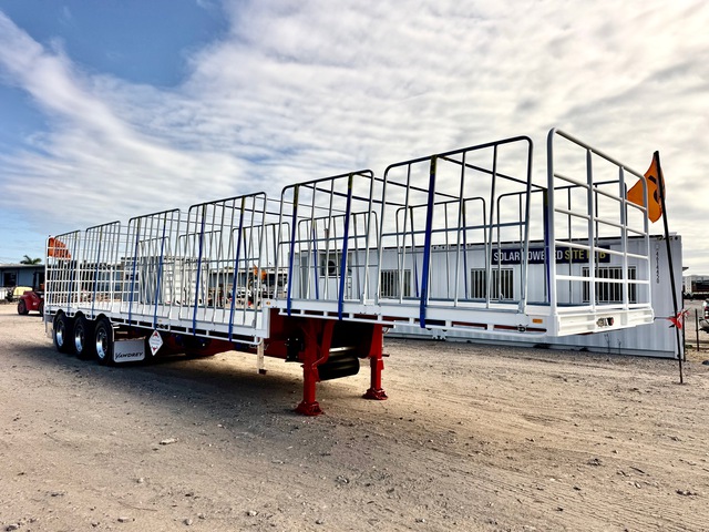 2018 Vawdrey 13.6 m Tri/A Step Deck Trailer