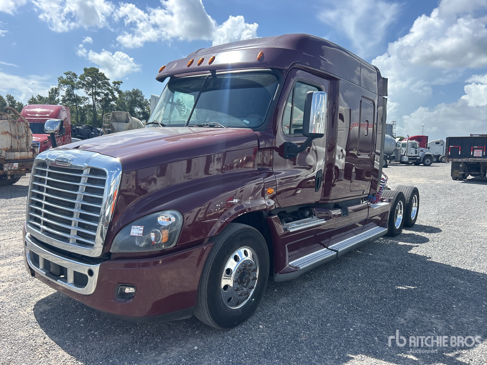 2016 Freightliner Cascadia 125 6x4 T/A Sleeper Truck Tractor (Inoperable)
