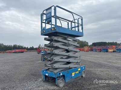 2015 Genie GS-4047 Electric Scissor Lift