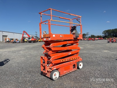 2017 Skyjack SJ III 3226 Electric Piattaforma aerea verticale