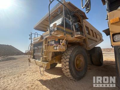 2005 Cat 775E Haul Truck
