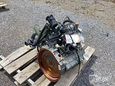 Yanmar 4TNV84T-DFM Turbo Diesel Engine