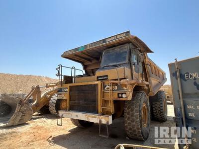2000 Cat 775D شاحنة صخور