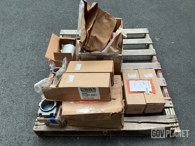 (1) Fluid Transducer, (2) Tailpieces, (3) Connecting Rods & Assorted Items