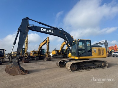 2012 John Deere 200D LC Rupsgraafmachine