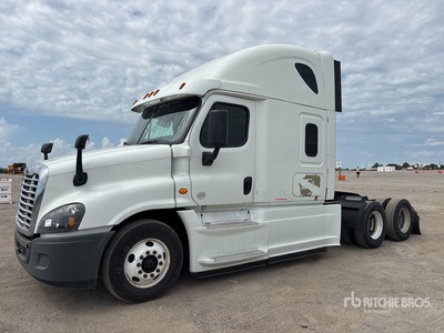 2019 Freightliner Cascadia 125 6x4 تراكتور شاحنة كابينة النوم (ثنائية المحور)