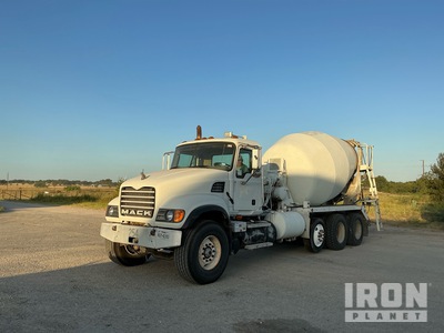2005 Mack CV713 6x4 Mixer Truck