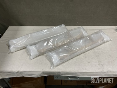 (21) BAE Systems 4298879 Non-Skid Metallic Treads