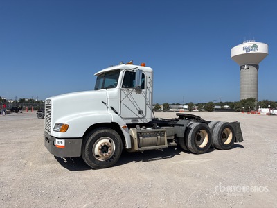 1999 Freightliner FLD 112 6x4 T/A Dagcabine Trekker