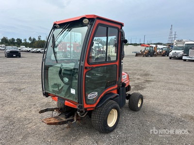2017 Kubota F2690 2WD جرار متعدد الاستخدامات