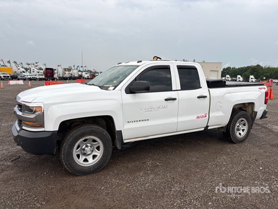 2018 Chevrolet Silverado 1500 LT 4x4 Extended Cab Pickup