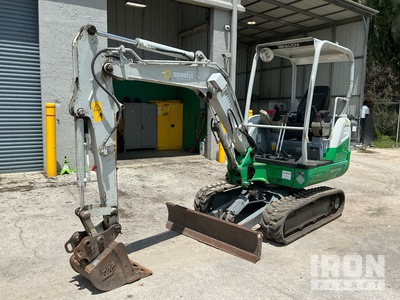 2019 Takeuchi TB230 Minikoparka