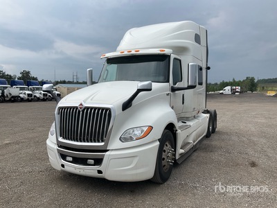 2022 International LT625 6x4 T/A Sleeper Truck Tractor