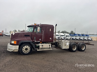 2001 Mack CH613 6x4 Cab and Chassis