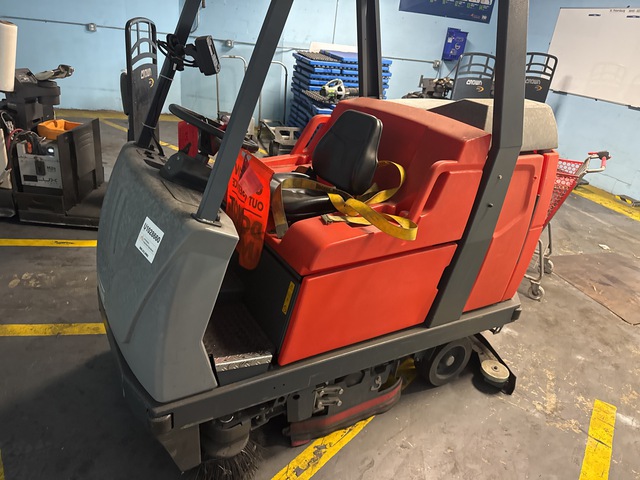 2019 Power Boss ADMPLUS38C Ride-On Floor Scrubber (Inoperable) 2019 Power Boss ADMPLUS38C Ride-On Floor Scrubber (Inoperable)