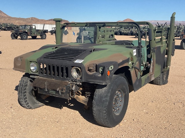 AM General M1123 HMMWV 2 Door w/Truck Body