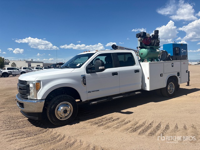 2019 Ford F-350 XL 4x4 Crew Cab Service Truck