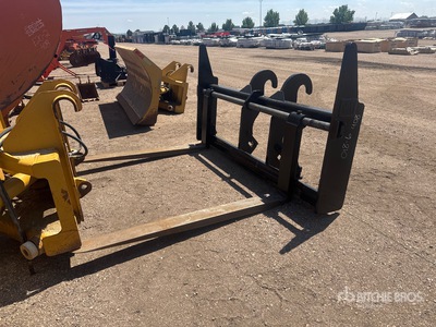 Cat 70 in Wheel Loader Forks