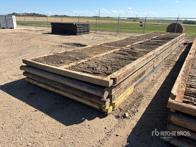Quantity of (4) 40 ft x 8 ft Rig Mats
