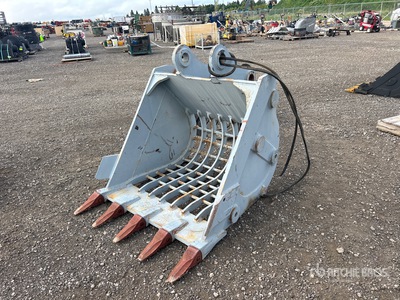 47 in Skeleton Excavator Screening Bucket