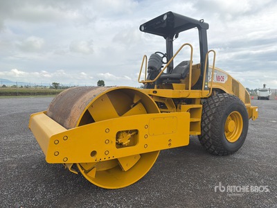 2010 Cat CS56 Rodillo / Smooth Drum Compactor