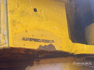 2013 Cat 740B Camion Articulado / Articulated Dump Truck
