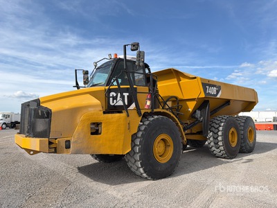 2013 Cat 740B Camion Articulado / Articulated Dump Truck