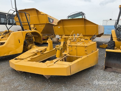 2013 Cat 740B Camion Articulado (Solo Partes) / Parts Only Dumper articolato (Inoperable)
