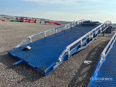 2025 Liaoning DCQ-10 37 ft 5 in x 6 ft 10 in Loading ramp