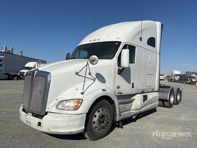 2012 Kenworth T700 6x4 T/A Sleeper Truck Tractor
