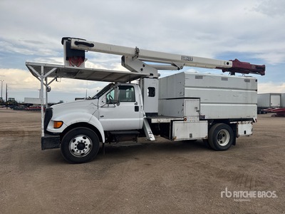 2004 Terex Hi Ranger XT 55 Knuckle Boom on 2005 Ford F-750 4x2 Boom Truck