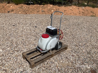 Basic 30 LTS Wheelbarrow sprayer