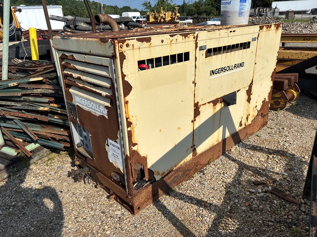 1999 Ingersoll-Rand P185 185 cfm Skid-Mounted Air Compressor