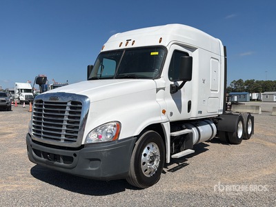 2018 Freightliner Cascadia 125 6x4 Sleeper Truck Tractor