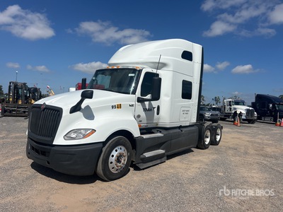 2021 International LT625 6x4 Sleeper Truck Tractor
