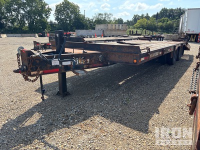 2013 Utility Lucon 10T202 Flatbed Trailer