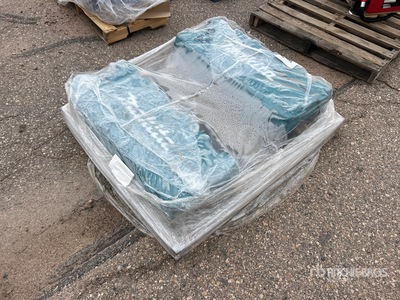 Quantity of (2) Makita HM1307CB Młot wyburzeniowy