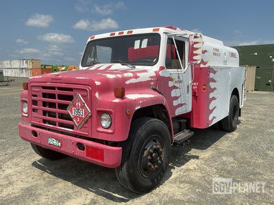1985 International 1754 Fuel Truck