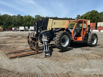 2016 JLG 1055 Ładowarka teleskopowa
