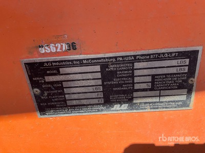 2005 JLG 600S رافعة تليسكوبية بذراع تطويل