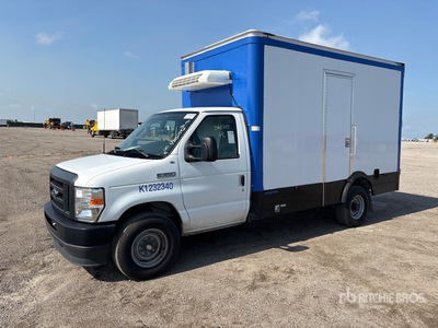 2024 Ford E-350 4x2 Refrigerated Truck