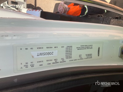 2020 Freightliner M2 106 2000 gal 4x2 Camion à eau